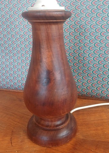 Vintage large hand turned lamp - large,