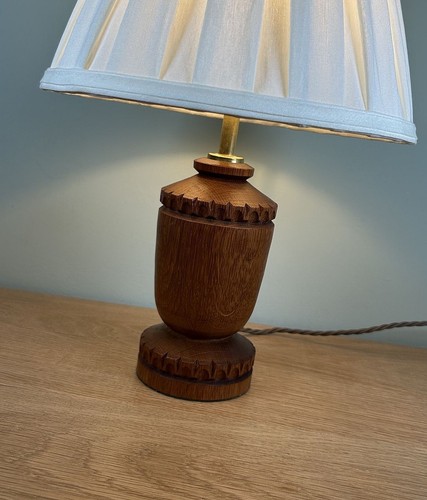 Vintage turned solid oak - turned,