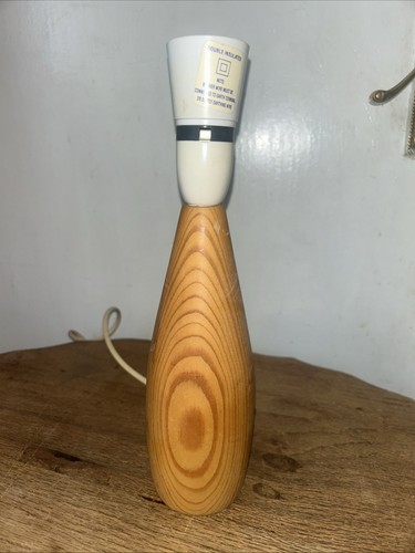 Vintage turned wooden lamp - turned,