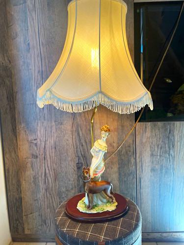 Mahona table lamp figurine - table,